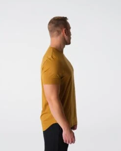 Bronze Pulse Fitted Tee -NVGTN Sportswear Shop DSC00165 0c857484 b92f 480c ab0d aa0071638c0d