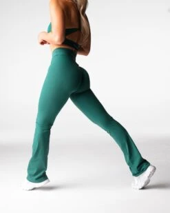 Balsam Effortless Flare Leggings 6 Balsam Effortless Flare Leggings -NVGTN Sportswear Shop DSC00243