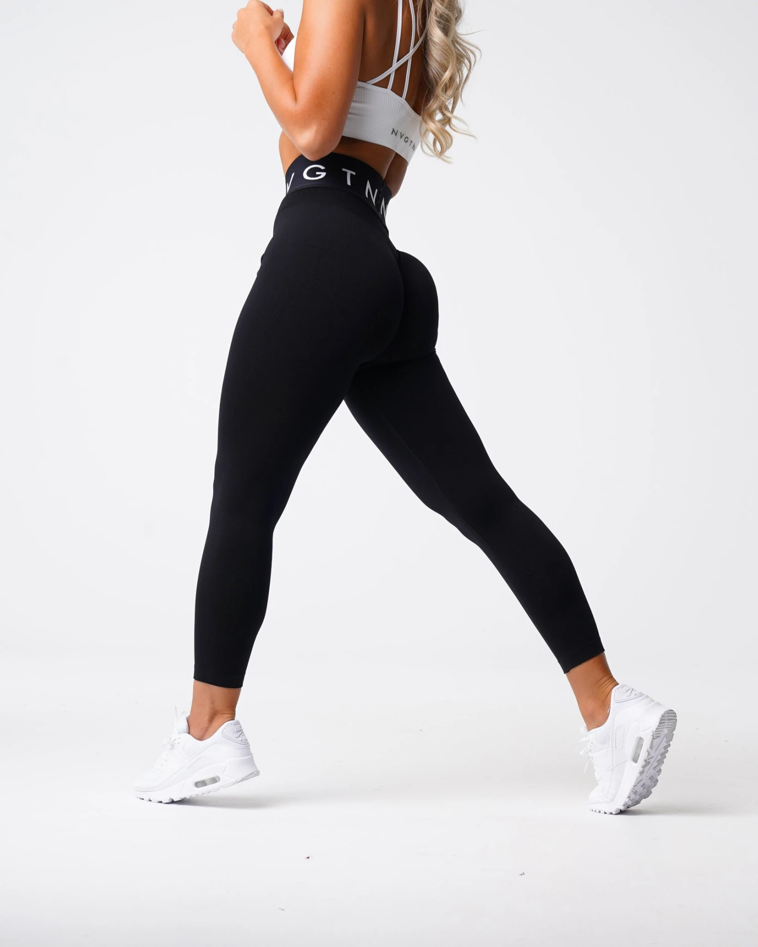 Premium High Waisted Seamless Black Sport Leggings 4 Premium High Waisted Seamless Black Sport Leggings - Image 4