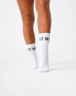 NVGTN White Crew Socks - Breathable Performance & Comfort -NVGTN Sportswear Shop DSC00437 1