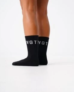 NVGTN Black Crew Socks - Premium Ribbed Athletic Comfort -NVGTN Sportswear Shop DSC00451