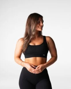 Harmony Ribbed Seamless Sports Bra with Open Back - Black