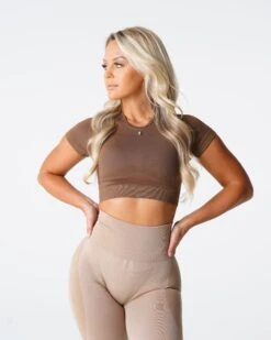 Seamless Sports Bra Top - Mocha Vortex High-Impact Performance Tee -NVGTN Sportswear Shop DSC01259 938bac3d 6de4 42b0 b87b e5d77276e668