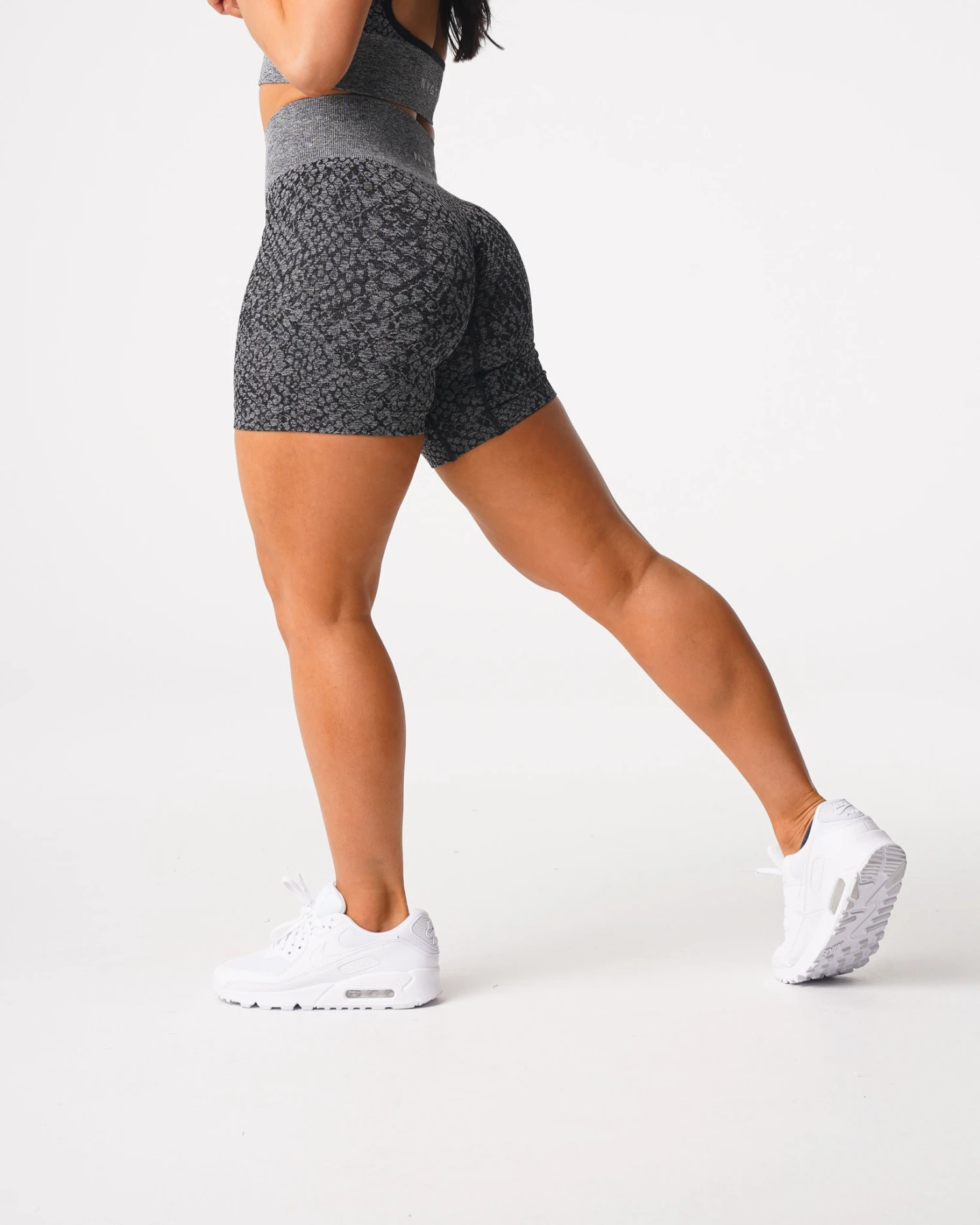 Black Speckled Snakeskin Seamless High-Waisted Workout Shorts 2 Black Speckled Snakeskin Seamless High-Waisted Workout Shorts - Image 2