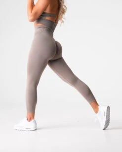 Taupe Shape Seamless Leggings - High-Waisted Compressive Activewear