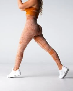 Terracotta Digital Seamless High-Waisted Workout Leggings -NVGTN Sportswear Shop DSC02008