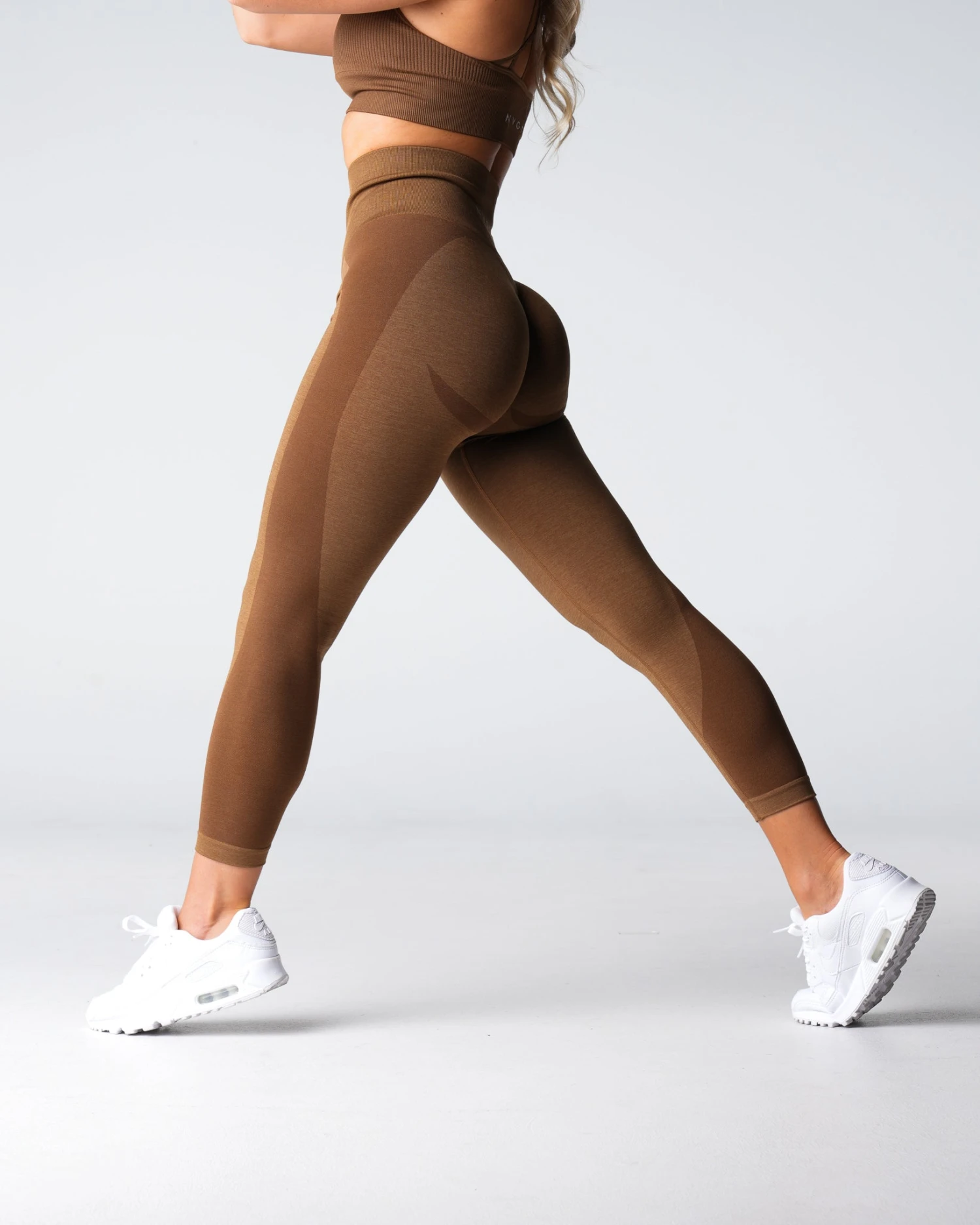 Mocha Contour 2.0 Seamless Glute-Enhancing Workout Leggings 3 Mocha Contour 2.0 Seamless Glute-Enhancing Workout Leggings - Image 3