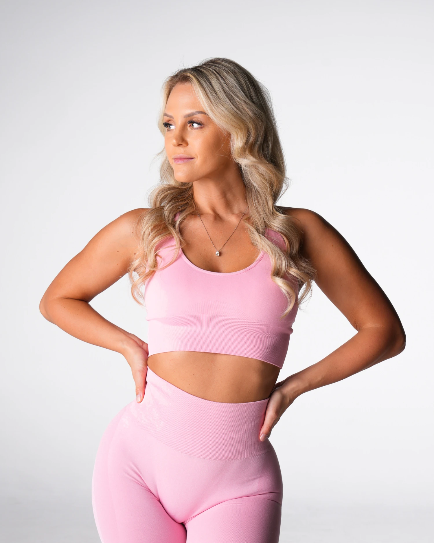Baby Pink Enchant Seamless Criss-Cross Back Sports Bra 4 Baby Pink Enchant Seamless Criss-Cross Back Sports Bra - Image 4
