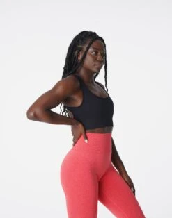 Eclipse Seamless High-Performance Sports Bra with Open Back - Black -NVGTN Sportswear Shop DSC02991