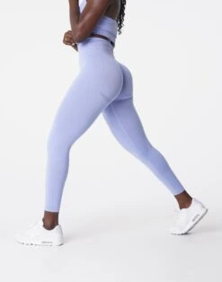 Periwinkle Curve Seamless High-Waisted Leggings with Contour Shading