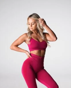 Seamless Strappy Back V-Neck Bra - Winterberry Cascade -NVGTN Sportswear Shop DSC03145