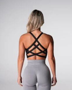 Seamless Criss-Cross Sports Bra - Black Medium Impact Workout Top