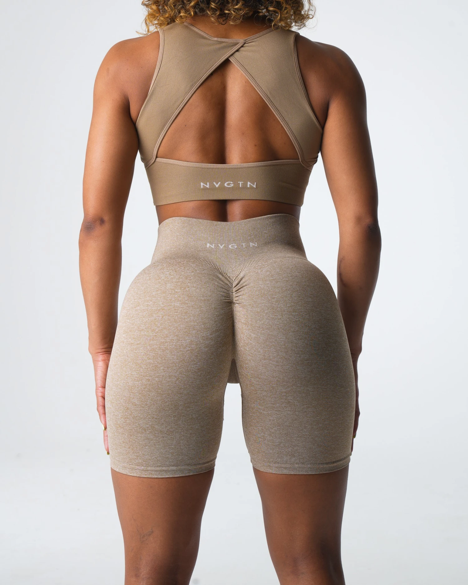 High-Waisted Seamless Scrunch Shorts - Beige Contouring Gym Wear 2 High-Waisted Seamless Scrunch Shorts - Beige Contouring Gym Wear - Image 2