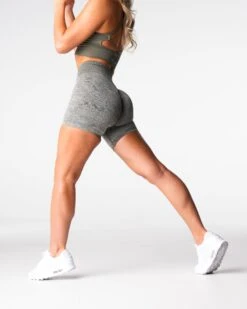 High-Waisted Digital Seamless Gym Shorts - Khaki Green -NVGTN Sportswear Shop DSC03585 7a814e09 51cc 4344 bfba 17eedb5a35ae