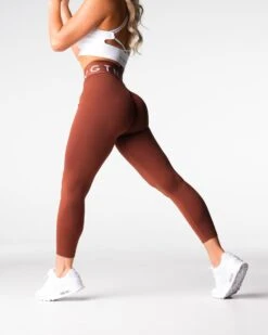 Chocolate Sport Seamless Leggings -NVGTN Sportswear Shop DSC03637 dba9fb60 6ecc 40da 8187 0556142f2e4d
