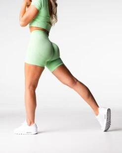 Mid Rise Contour Seamless Workout Shorts - Pistachio Green