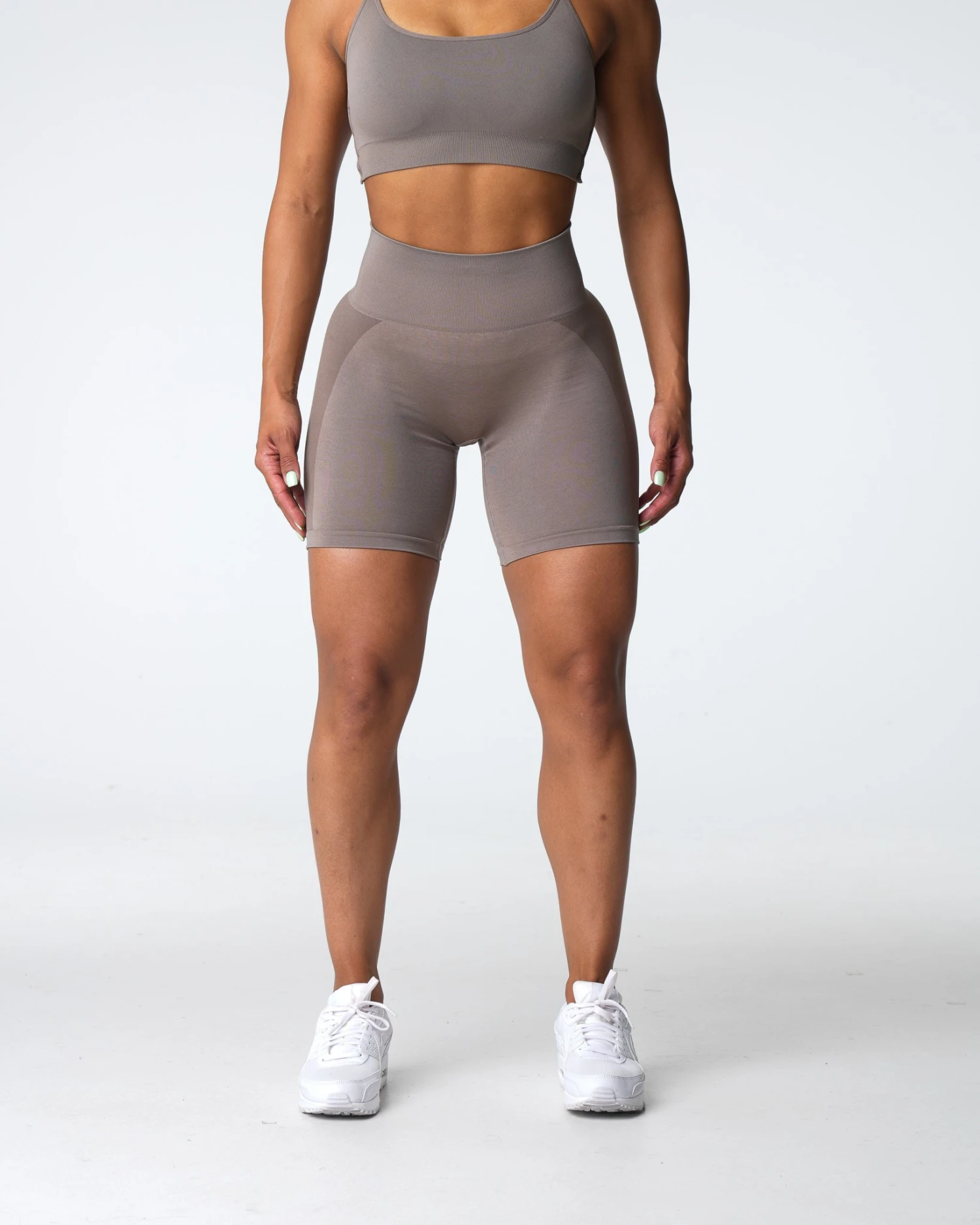 Taupe Contour 2.0 Seamless Shorts - Sculpting Glute Scrunch Fit 3 Taupe Contour 2.0 Seamless Shorts - Sculpting Glute Scrunch Fit - Image 3