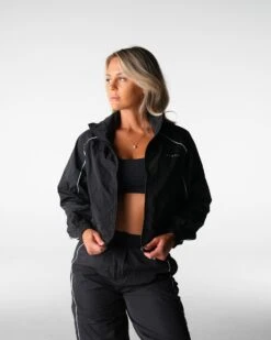 Black Windbreaker Jacket - Lightweight Wind-Resistant Athletic Streetwear