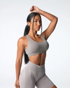 Taupe Inspire Seamless Bra -NVGTN Sportswear Shop DSC04569