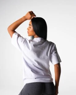 Oversized White Wave Graphic Cropped Tee - Premium Cotton Comfort 7 Oversized White Wave Graphic Cropped Tee - Premium Cotton Comfort -NVGTN Sportswear Shop DSC05158