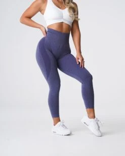 NVGTN Indigo Contour Seamless Leggings -NVGTN Sportswear Shop DSC05788