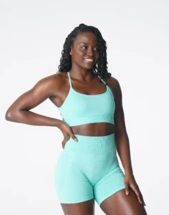 Mint Invincible Seamless Open-Back Sports Bra -NVGTN Sportswear Shop DSC06428