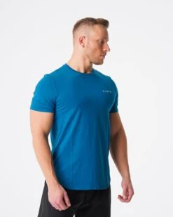 Men's French Blue Fitted Athletic T-Shirt - Pulse Physique Enhancing Tee 6 Men's French Blue Fitted Athletic T-Shirt - Pulse Physique Enhancing Tee -NVGTN Sportswear Shop DSC06511