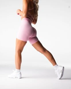 High Waisted Seamless Biker Shorts - Baby Pink Mid-Thigh Yoga Shorts