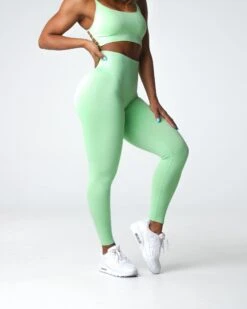 High Waisted Scrunch Seamless Leggings for Women - Pistachio 7 High Waisted Scrunch Seamless Leggings for Women - Pistachio -NVGTN Sportswear Shop DSC07462