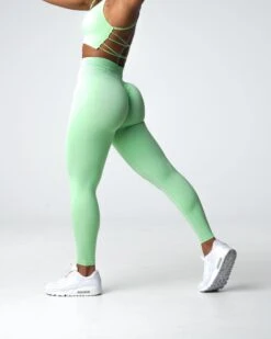 High Waisted Scrunch Seamless Leggings for Women - Pistachio