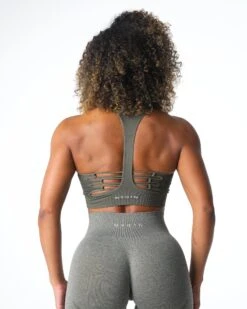 Seamless High-Neck Sports Bra - Khaki Green Resilience