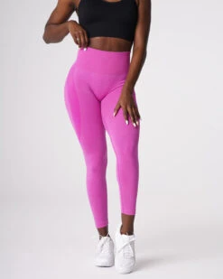 Maui Contour Seamless Leggings -NVGTN Sportswear Shop DSC07882