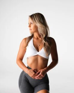 White Seamless Halter Sports Bra with Twist Front