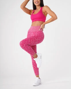 Fuchsia Leopard Seamless High-Waisted Gym Leggings 7 Fuchsia Leopard Seamless High-Waisted Gym Leggings -NVGTN Sportswear Shop DSC09398