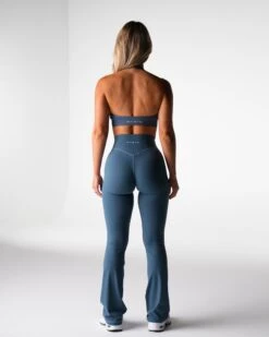 River Finesse Seamless Halter Bra -NVGTN Sportswear Shop DSC09455