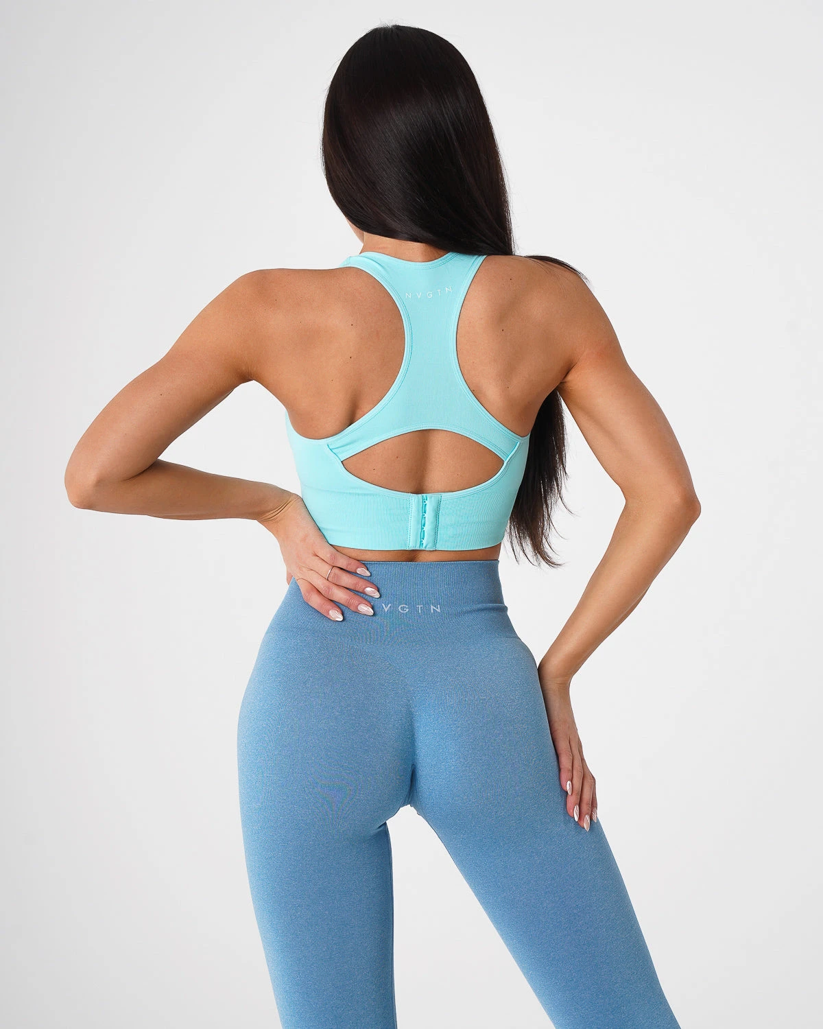 Aqua Ignite Seamless Sports Bra - Adjustable Racerback Fitness Top 2 Aqua Ignite Seamless Sports Bra - Adjustable Racerback Fitness Top - Image 2